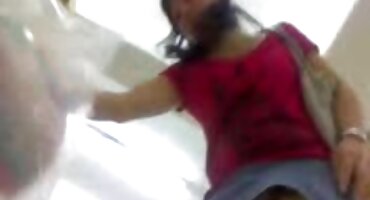 sex oldman Cô ấy quan tâm đến tình thudam dục đồng tính nữ.